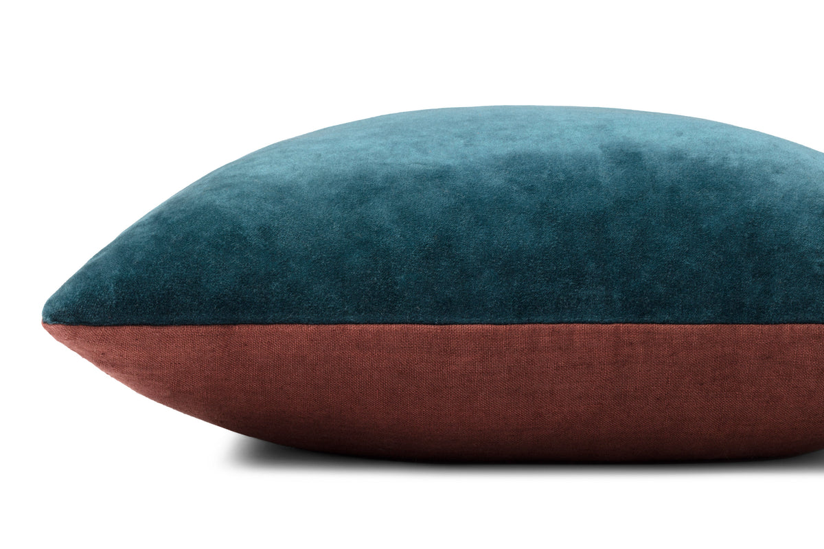 Magnolia Home by Joanna Gaines x Loloi P1153 Pillow