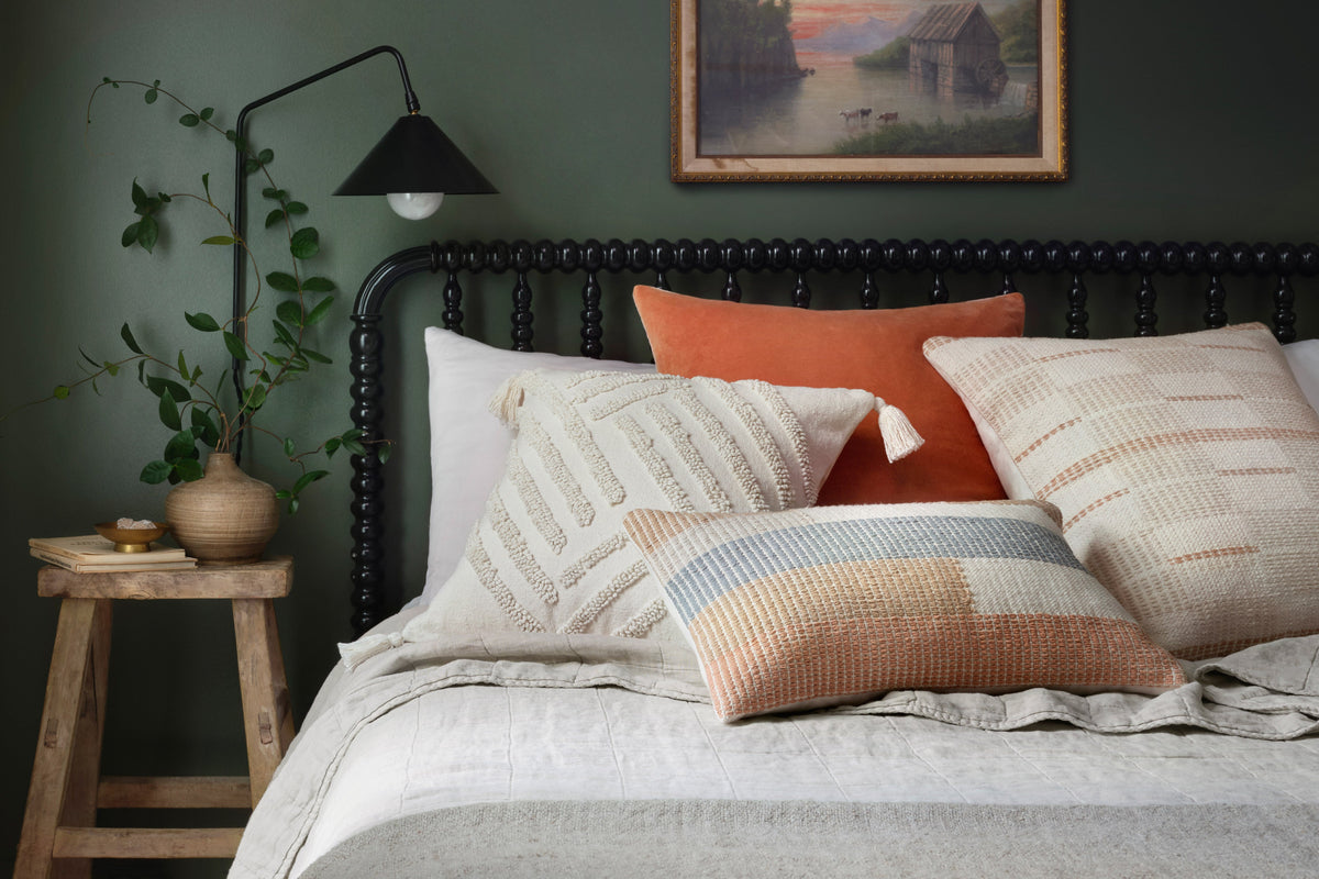 Magnolia Home by Joanna Gaines x Loloi P1153 Pillow