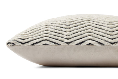 Loloi PL0120 Pillow
