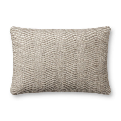 Loloi PL0120 Pillow