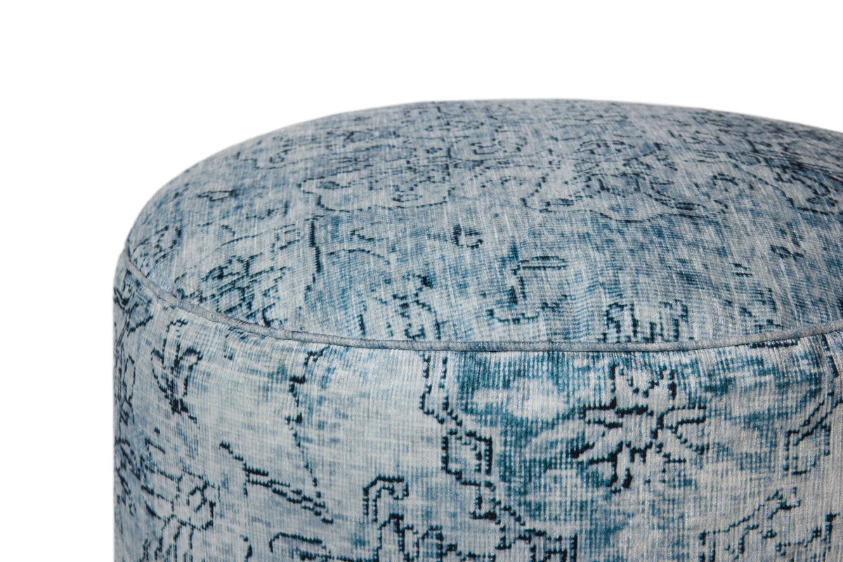 Loloi LPF559 Slate 18x 18 x 20 Pouf