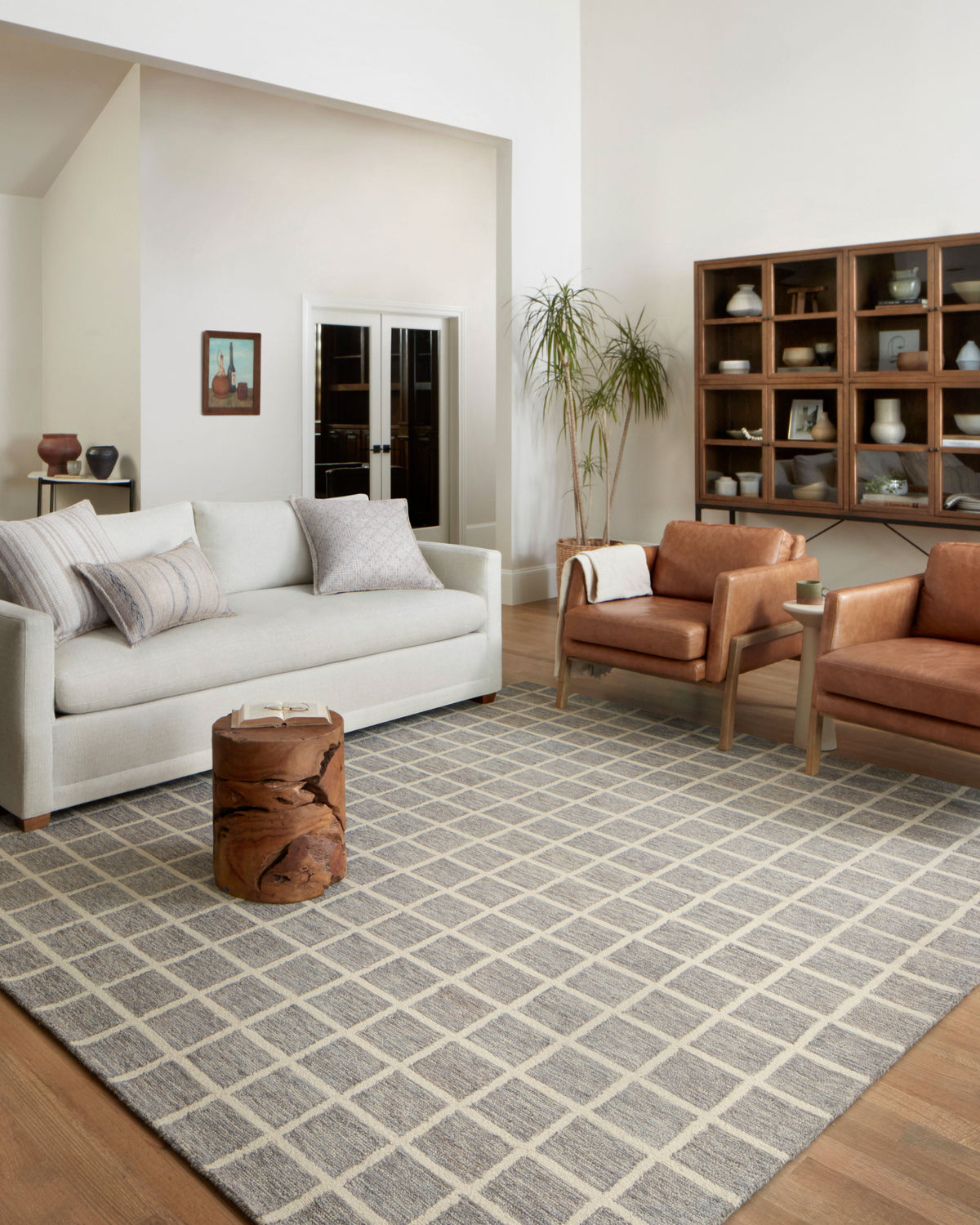 Chris Loves Julia x Loloi Polly 18" x 18" Sample Rug