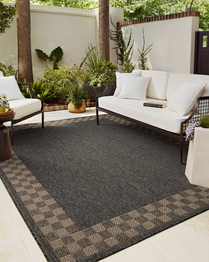 Chris Loves Julia x Loloi Providence 18" x 18" Sample Rug