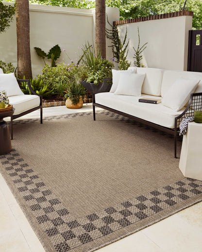 Chris Loves Julia x Loloi Providence 18" x 18" Sample Rug