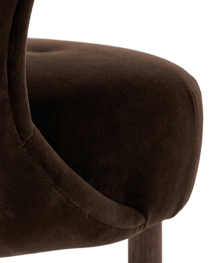 Elegant Petra Accent Chair