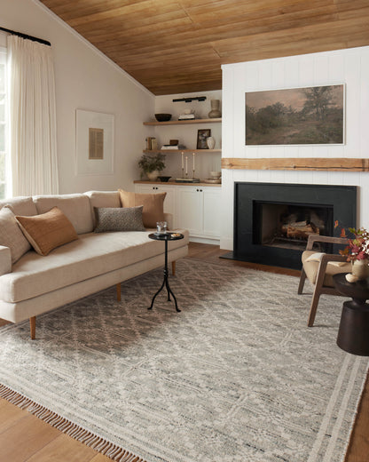 Angela Rose x Loloi Rivers 2'-6" x 7'-6" Runner Rug