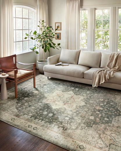 Loloi Accent Rug