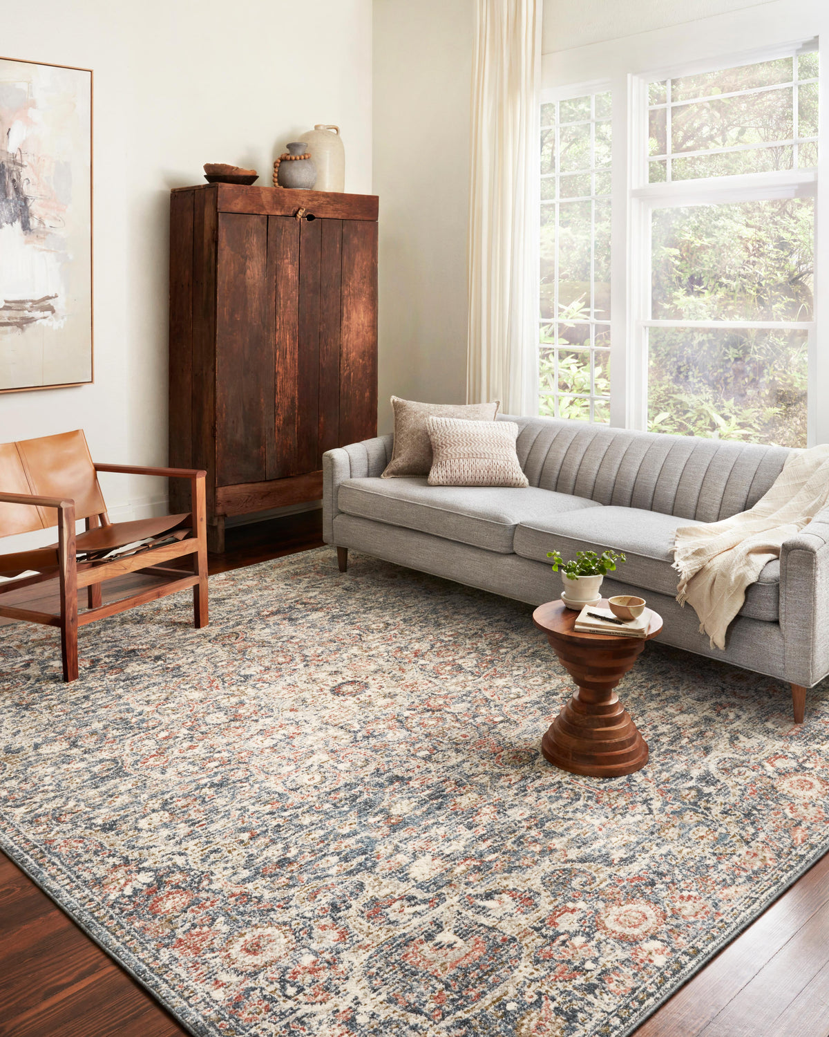Loloi 18" x 18" Sample Rug