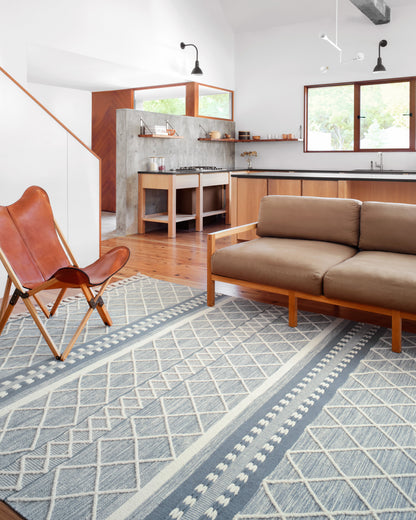 Loloi 18" x 18" Sample Rug