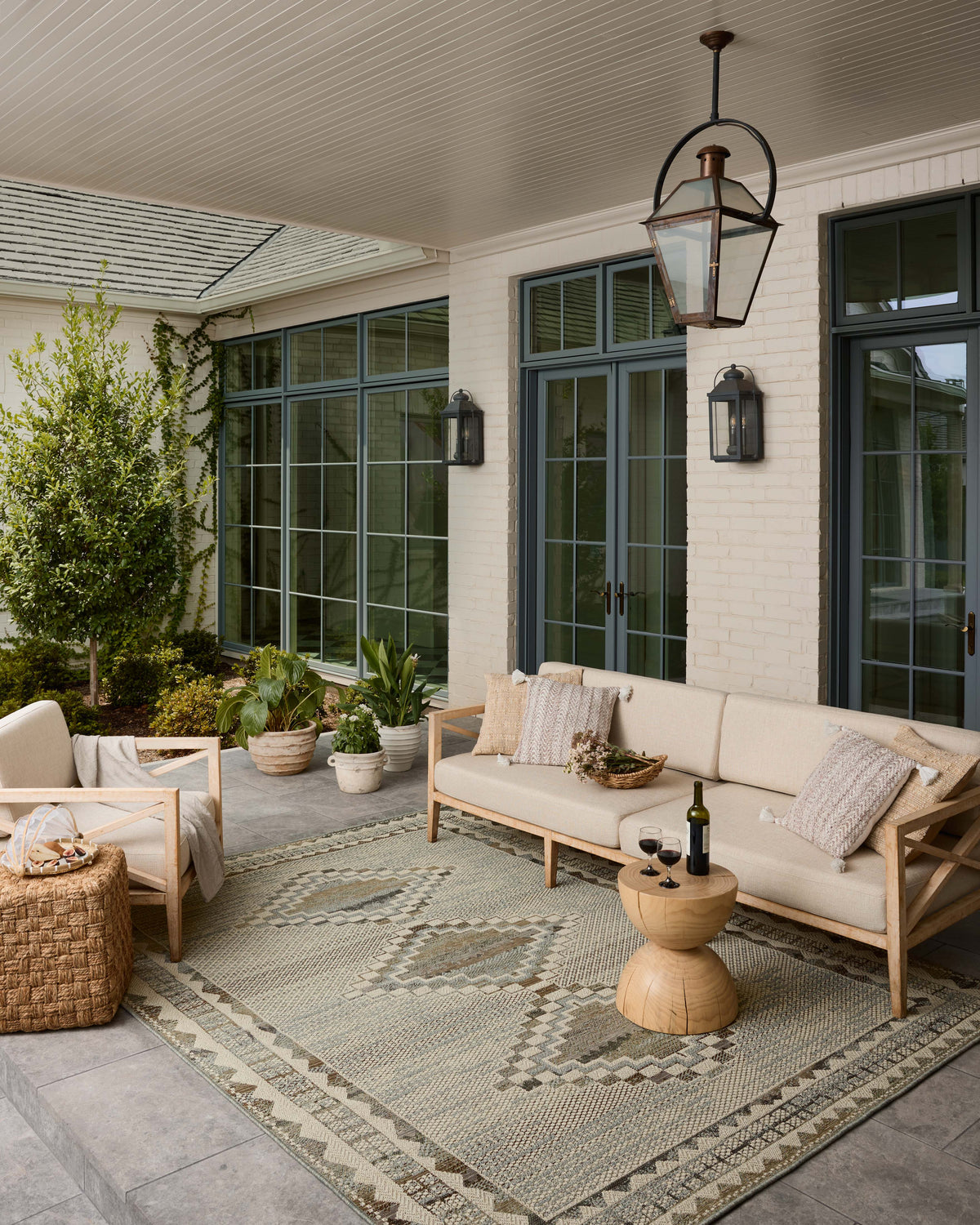 Loloi Indoor/Outdoor Area Rug