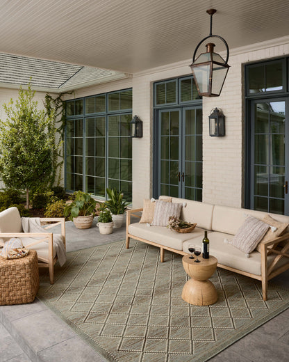 Loloi 18" x 18" Indoor/Outdoor Sample Rug