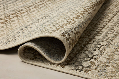 Loloi 2'-3" x 7'-7" Indoor/Outdoor Runner Rug