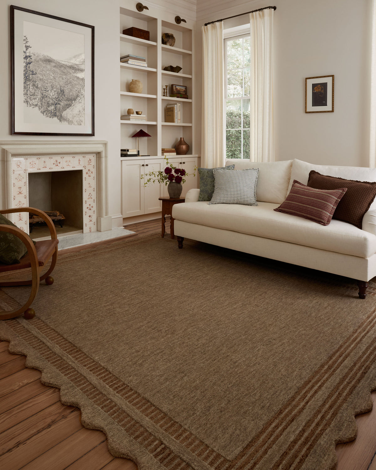 Chris Loves Julia x Loloi Scottie 18" x 18" Sample Rug