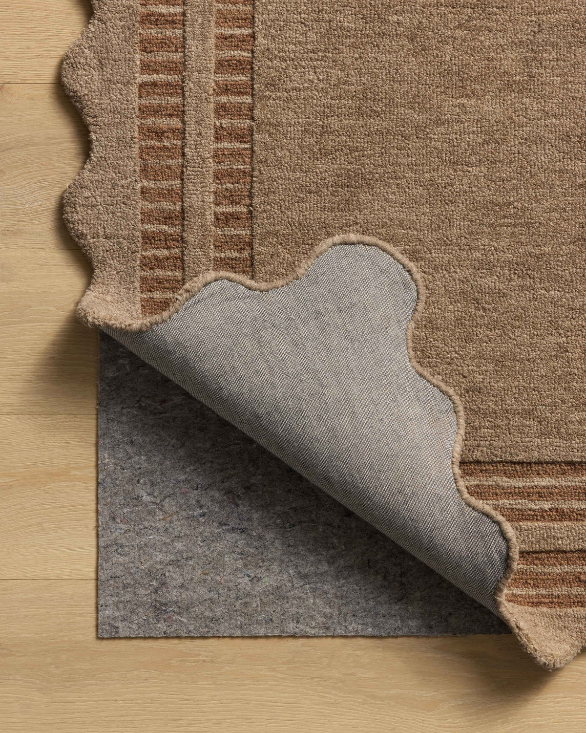 Chris Loves Julia x Loloi Scottie 18" x 18" Sample Rug