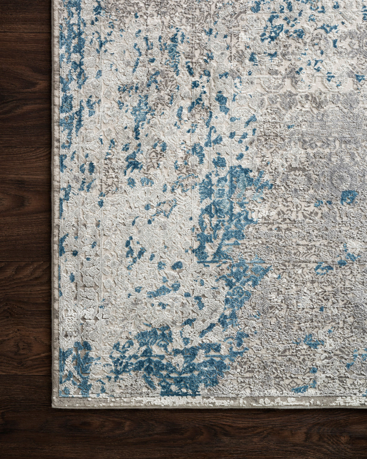 Loloi Sienne 3'-7" x 5'-7" Accent Rug
