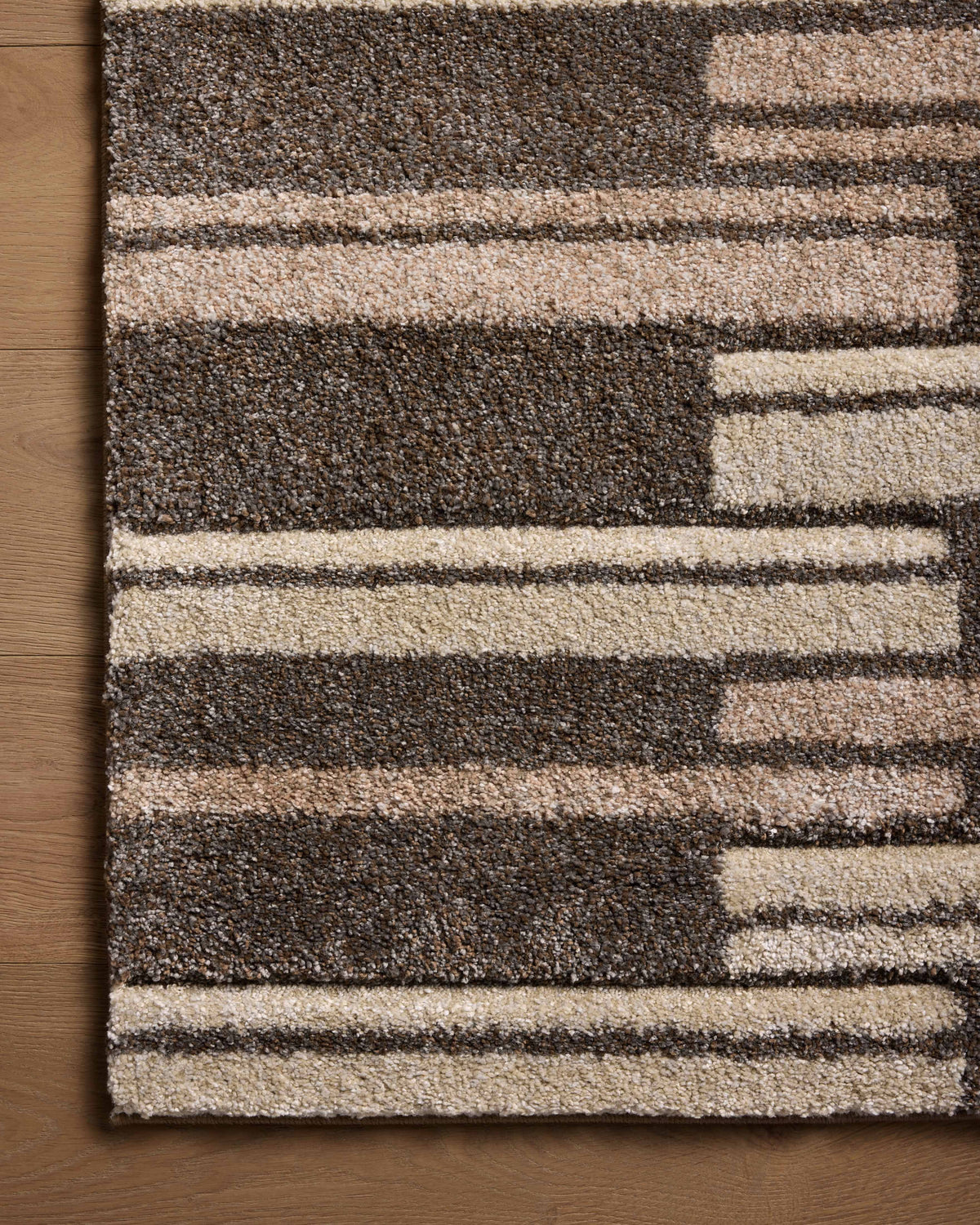 Loloi Silas 18" x 18" Sample Rug