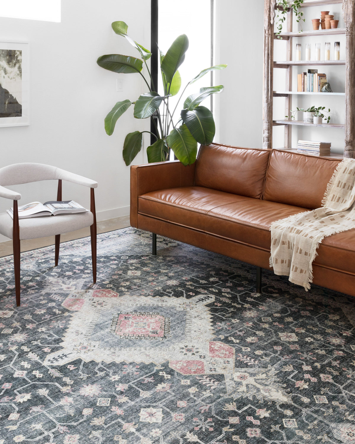 Loloi Skye 18" x 18" Sample Rug
