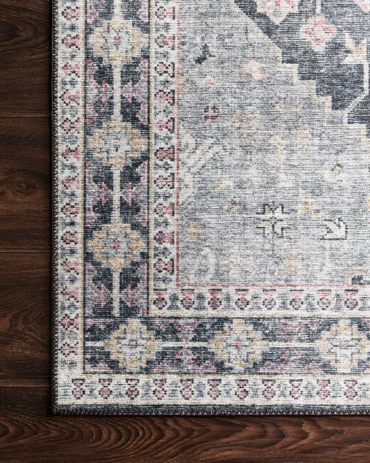Loloi Skye Round Area Rug