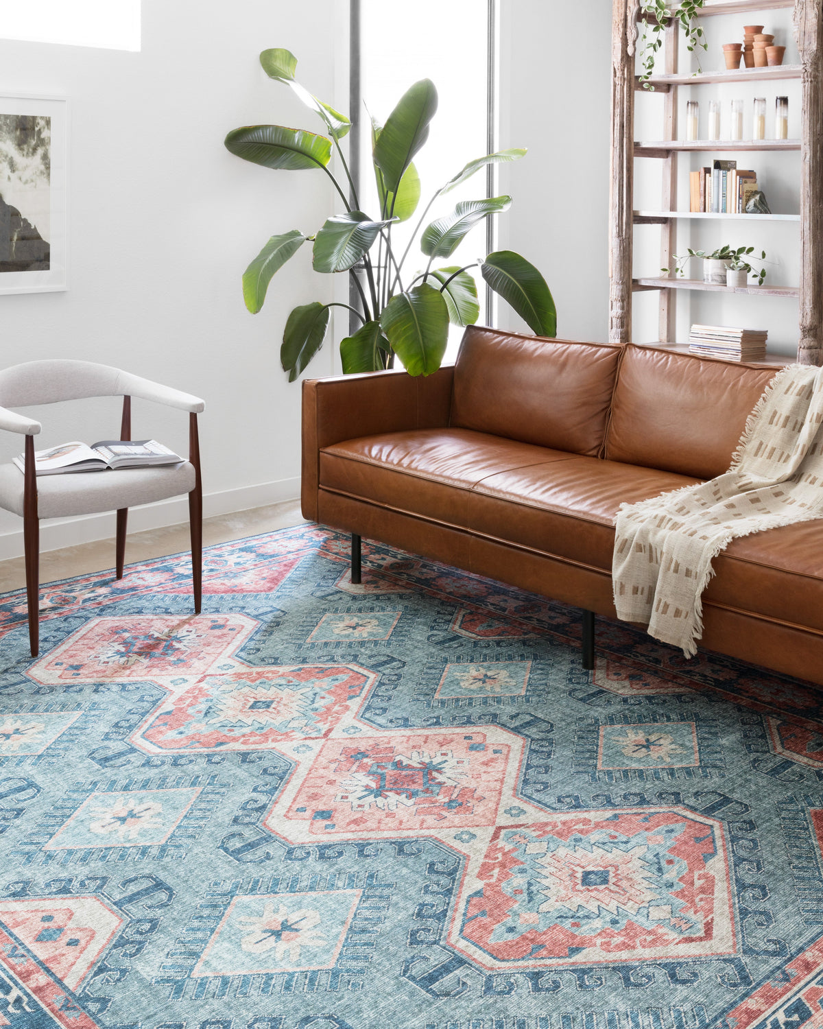 Loloi Skye Round Area Rug