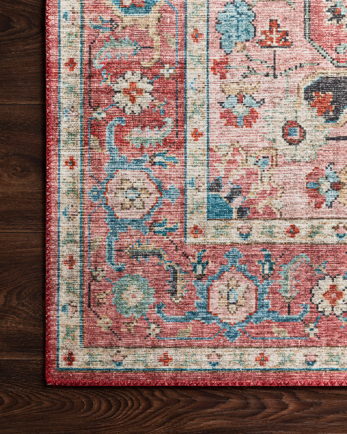 Loloi Skye Round Area Rug