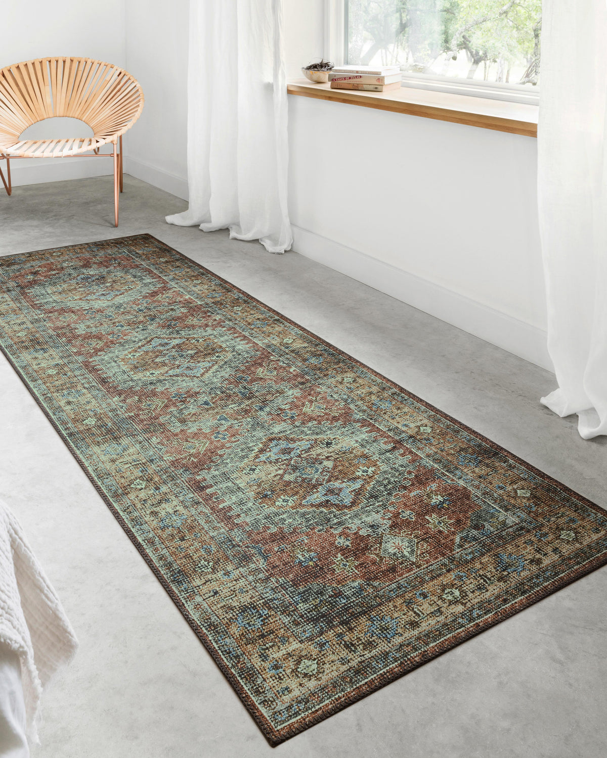 Loloi Skye 18" x 18" Sample Rug