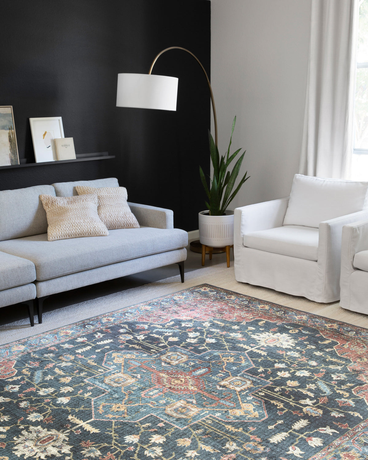 Loloi Skye 18" x 18" Sample Rug
