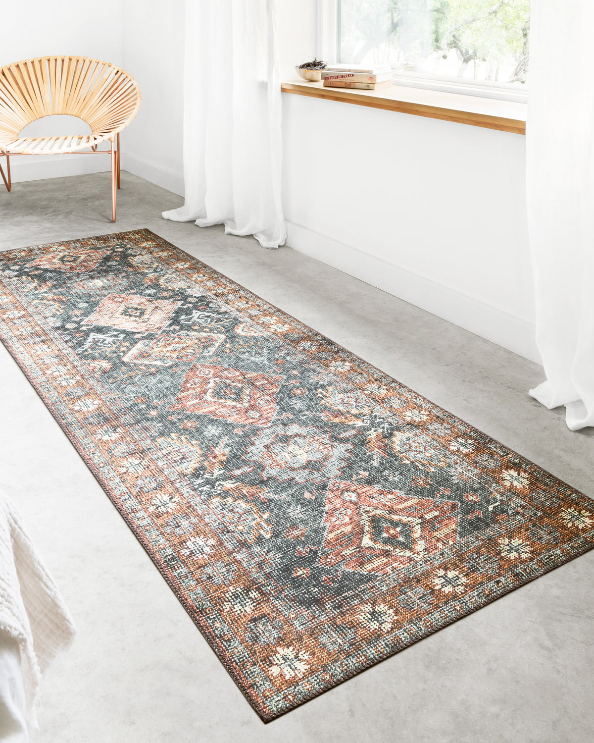 Loloi Skye 18" x 18" Sample Rug