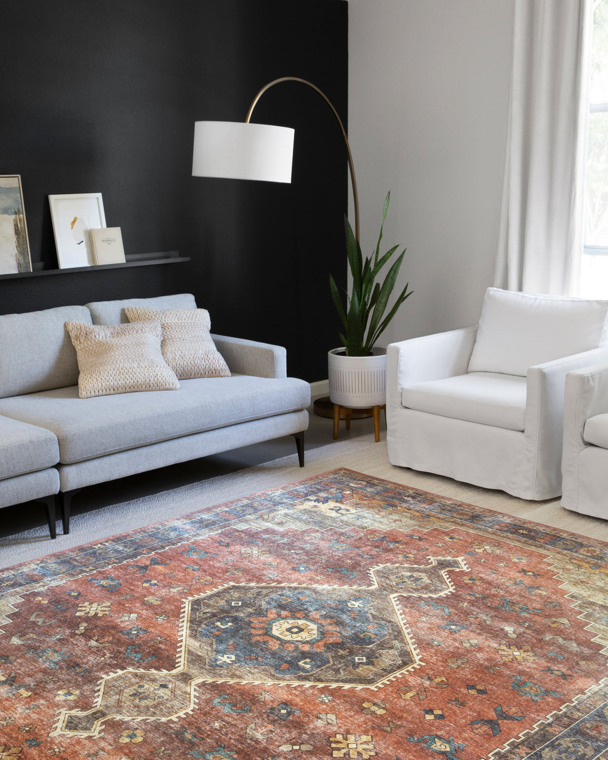 Loloi Skye 18" x 18" Sample Rug