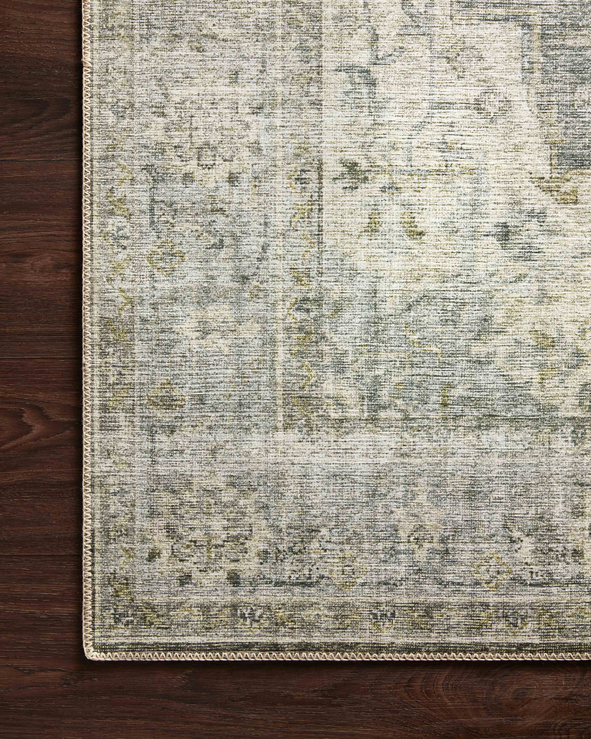 Loloi Skye 18" x 18" Sample Rug