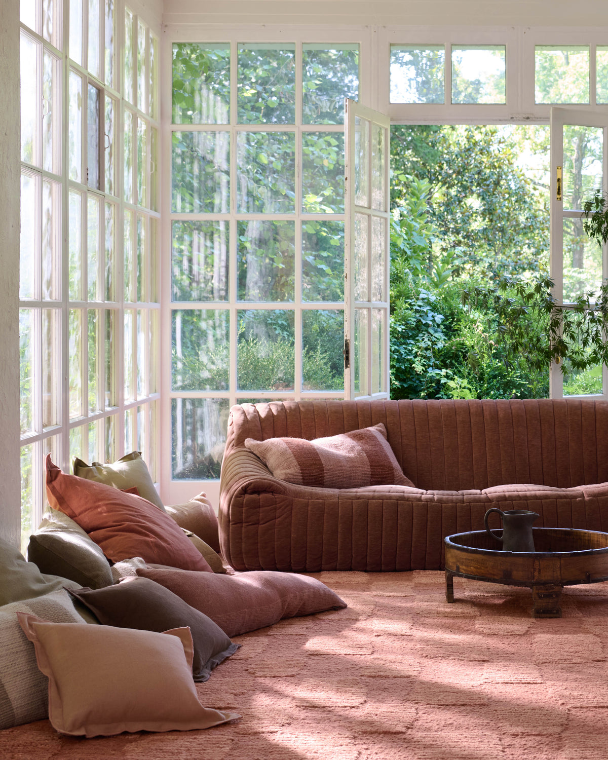 Leanne ford x loloi sowerby accent rug