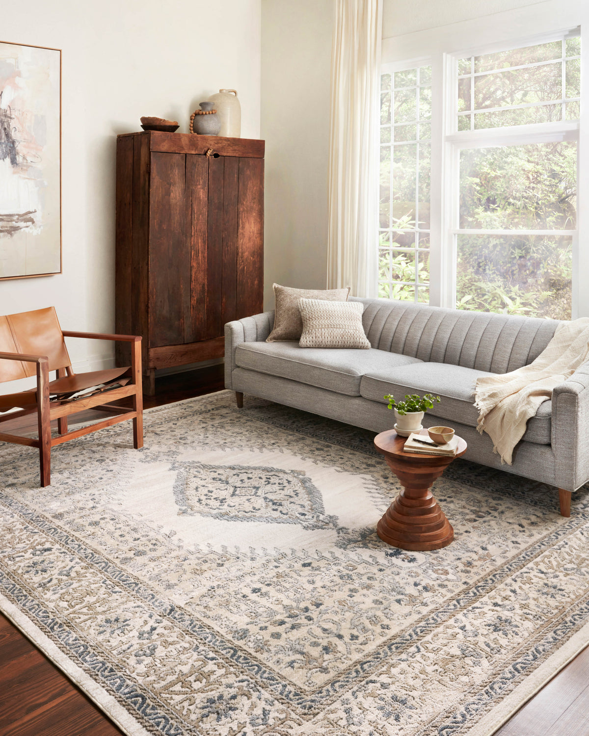 Loloi Henrick Accent Rug