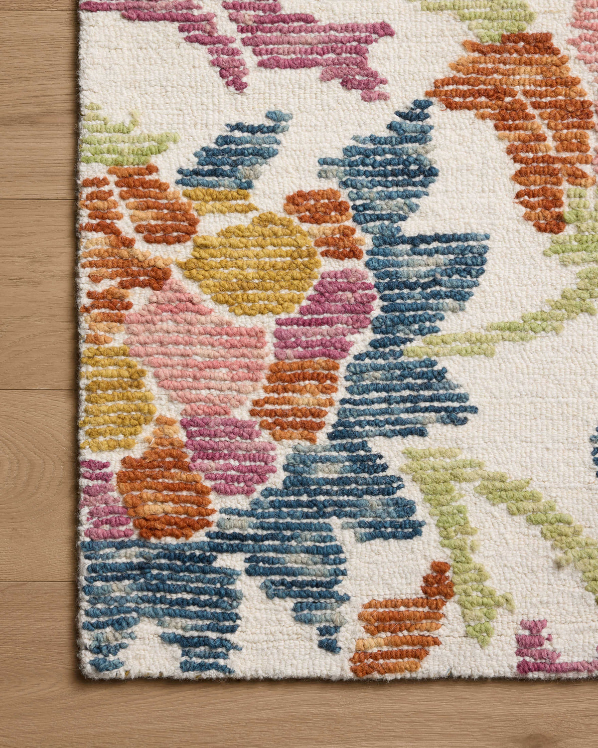 Loloi Tilly 18" x 18" Sample Rug