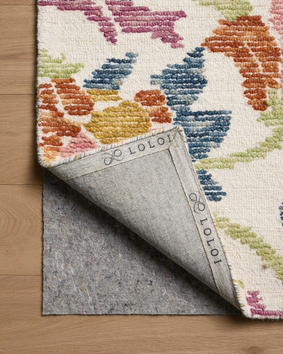 Loloi Tilly 18" x 18" Sample Rug
