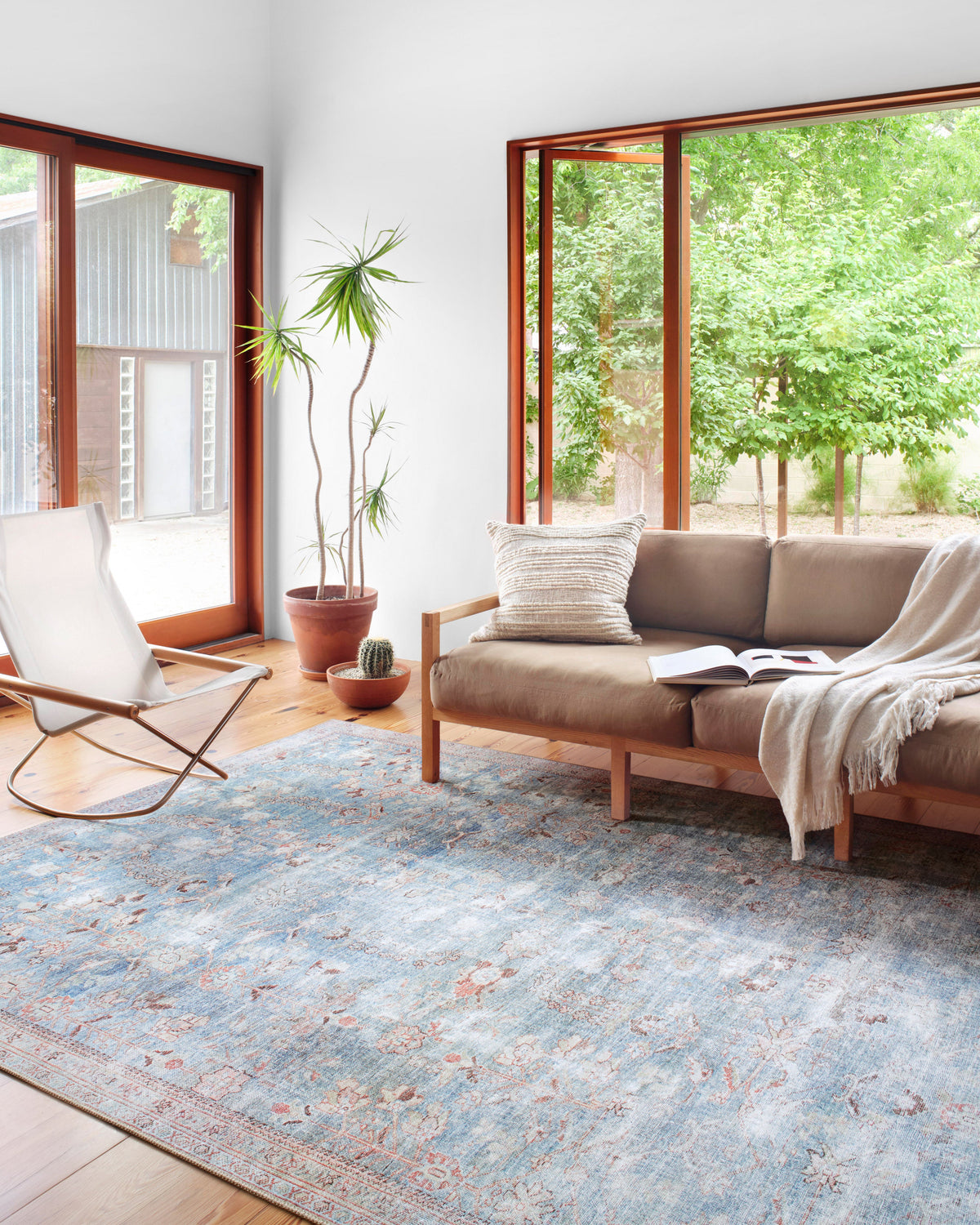 Loloi Wynter Accent Rug