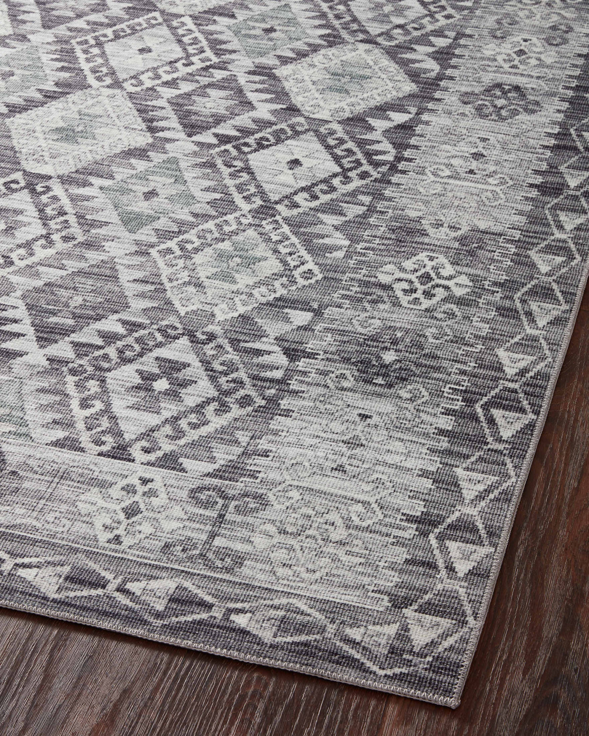 Loloi Zion 2'-6" x 7'-6" Runner Rug