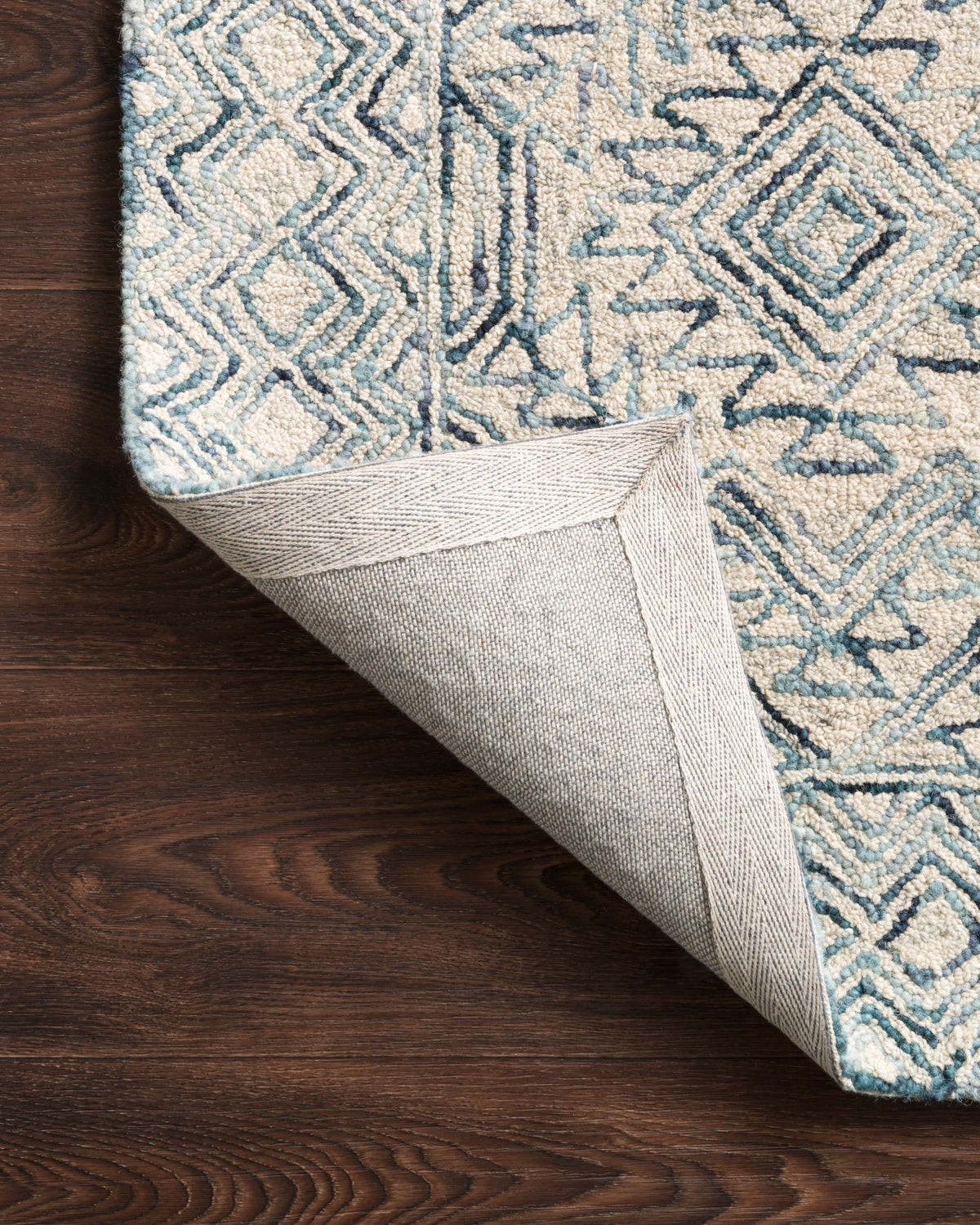 Loloi 18" x 18" Sample Rug