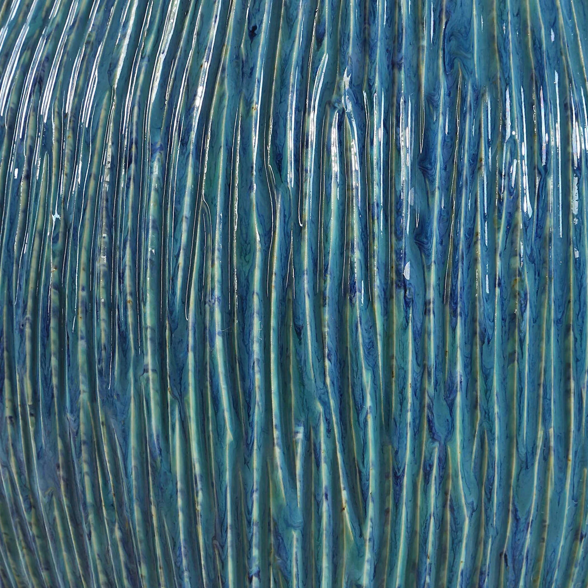 Textured Ceramic Table Lamp
