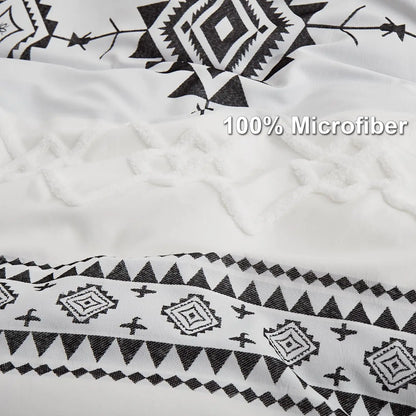 Boho Tufted Geometric Duvet Cover Set | 3-Piece Jacquard Microfibre with 8 Corner Ties | Sage, Terracotta, Grey or White