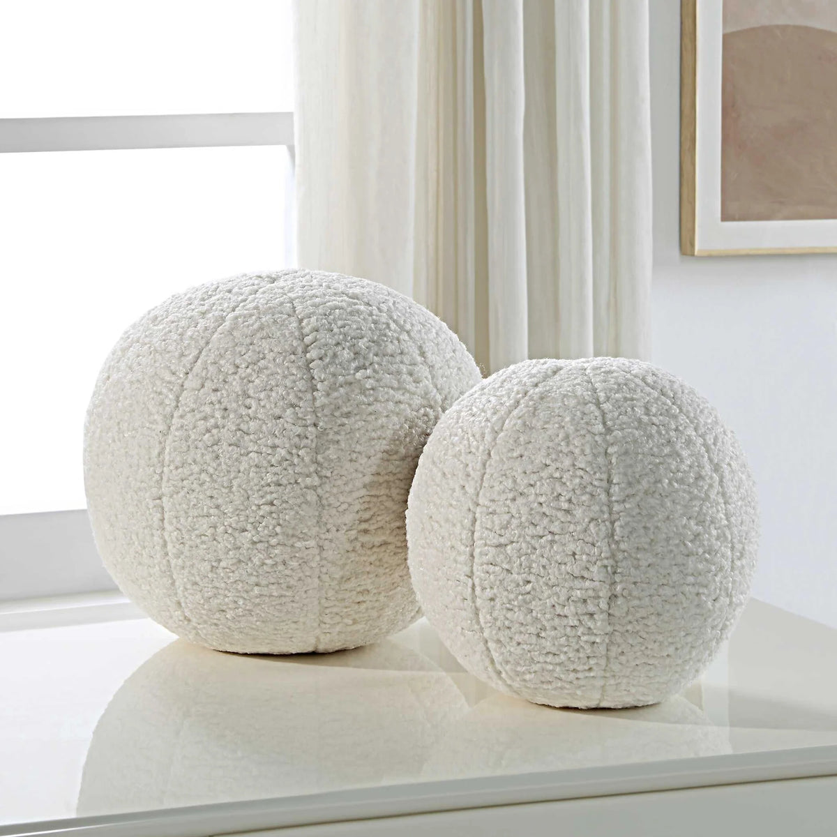 Ball Sheepskin Pillows Set/2