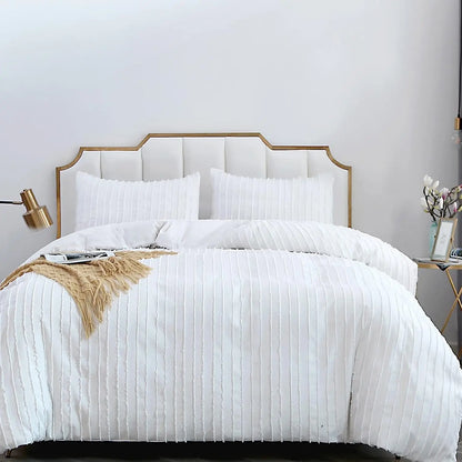Duvet Cover Queen Size Set - Ultra Soft Washed Microfiber Cover Set, Includes 1 Duvet Cover & 2 Pillow Shams, Green & White