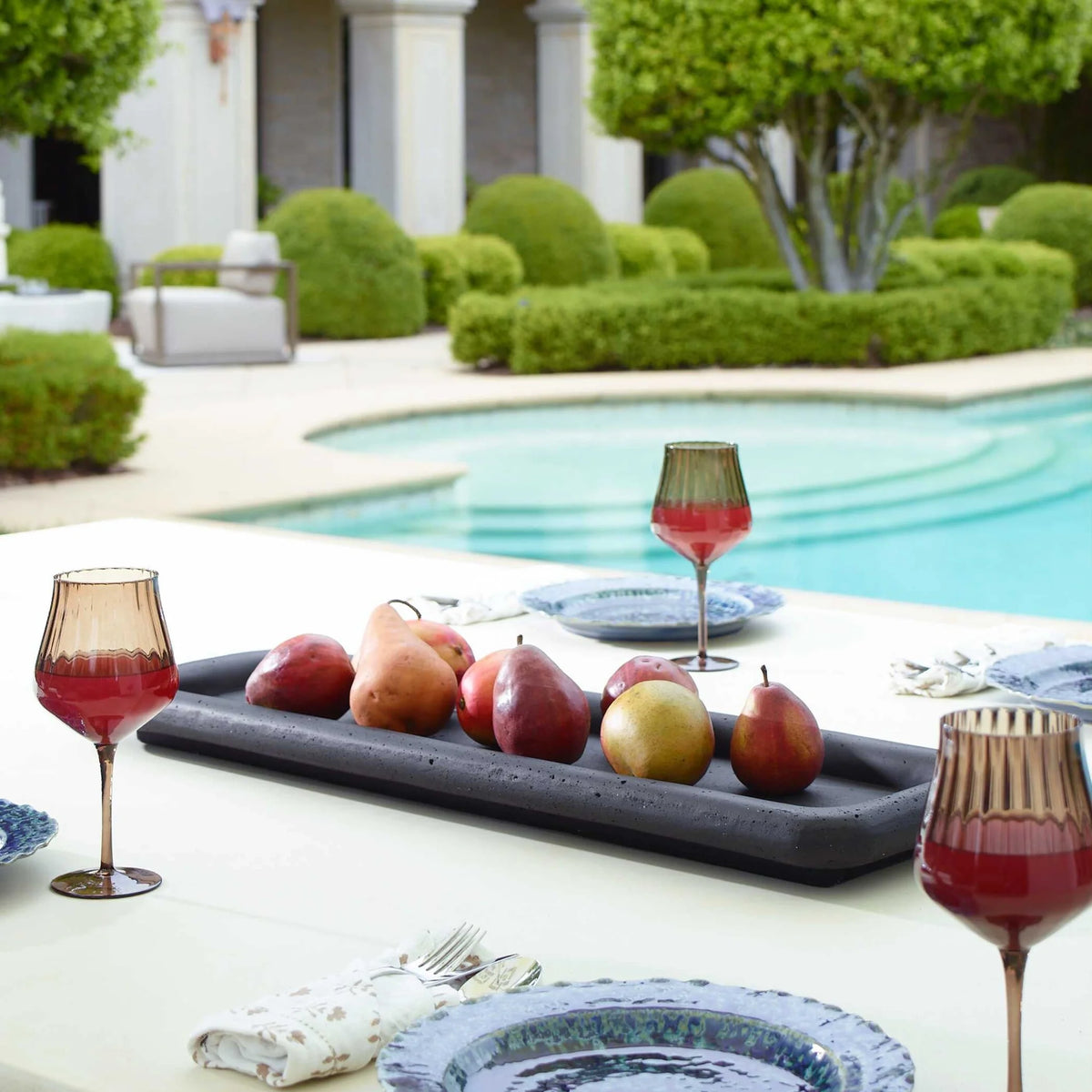 Indoor-Outdoor Black Tray