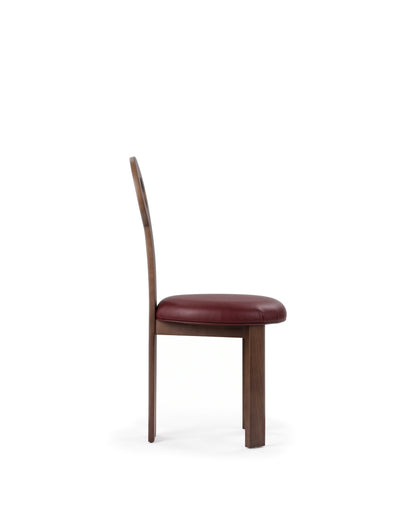 Giocosa Chair with Elegant Modern Design