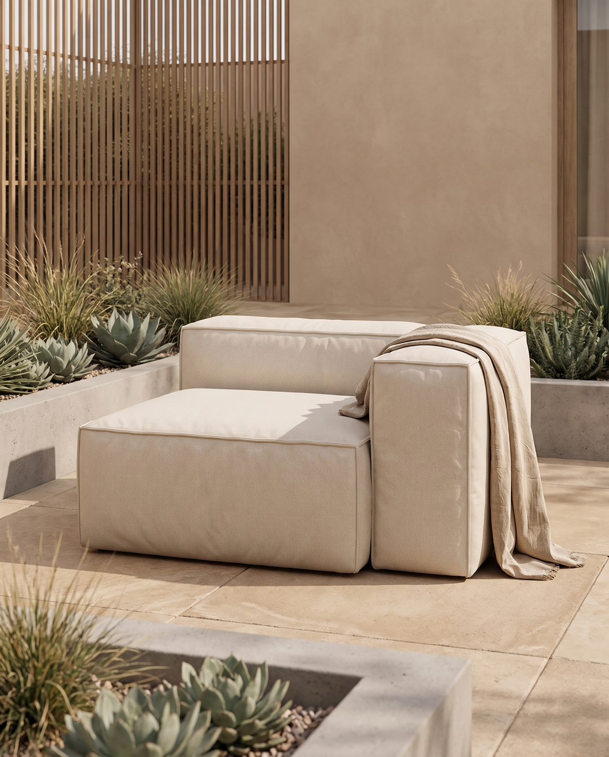 Andes Outdoor Module, Right Arm | FINAL SALE